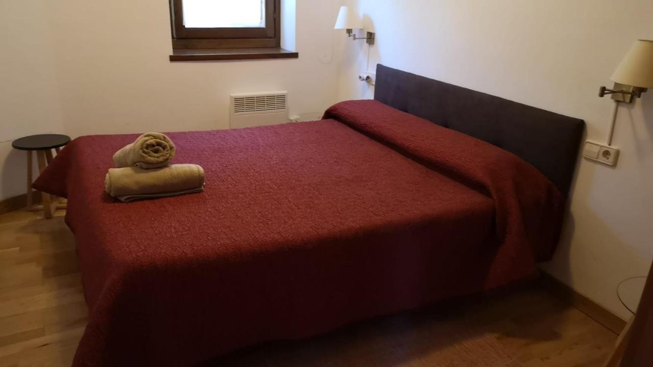 Apartament De La Lali Roni Экстерьер фото