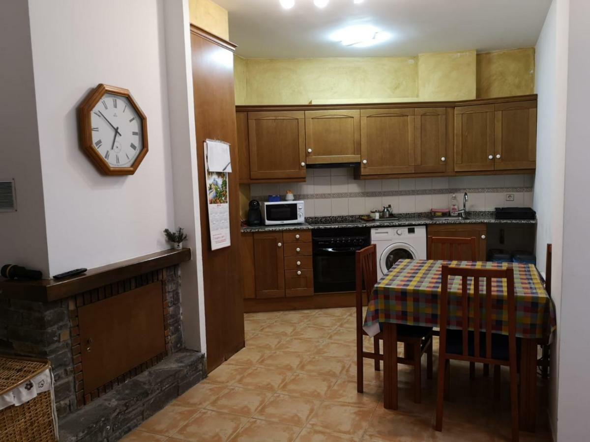 Apartament De La Lali Roni Экстерьер фото